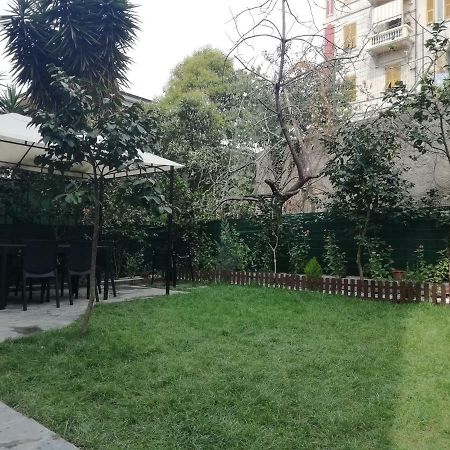 Апартаменты Roel Garden View Специя Экстерьер фото